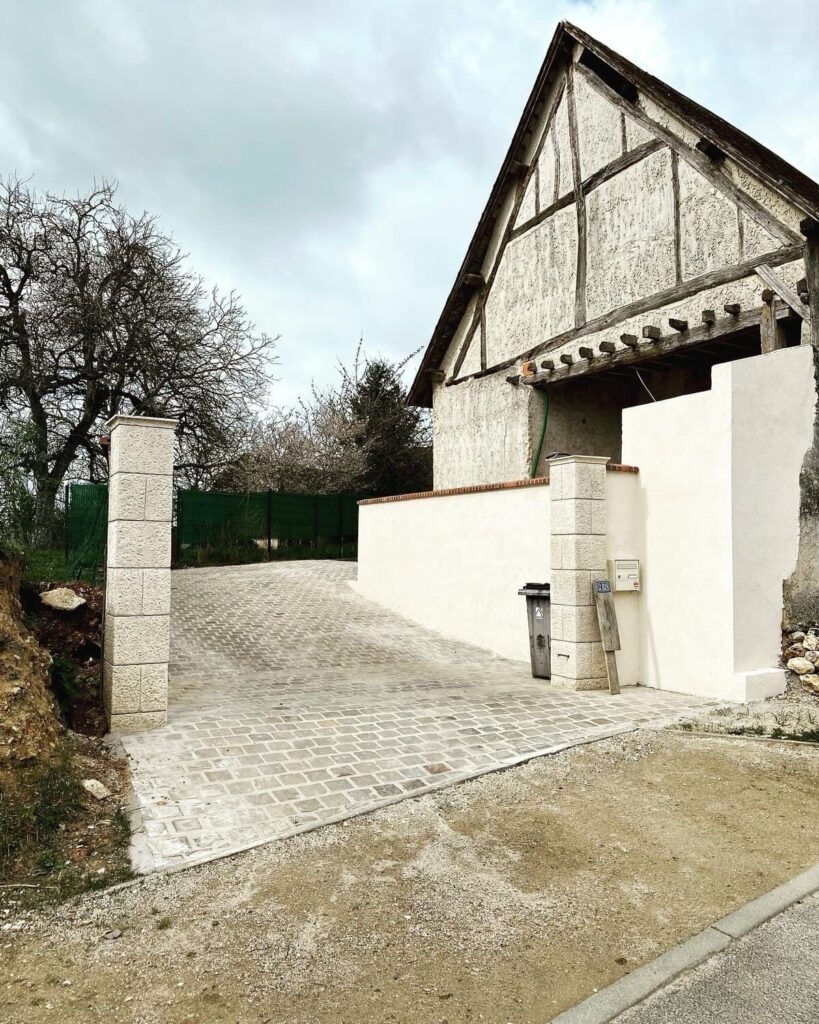 Rénovation partielle d’une maison à Bailleau-l’Evêque, près de Chartres (28)