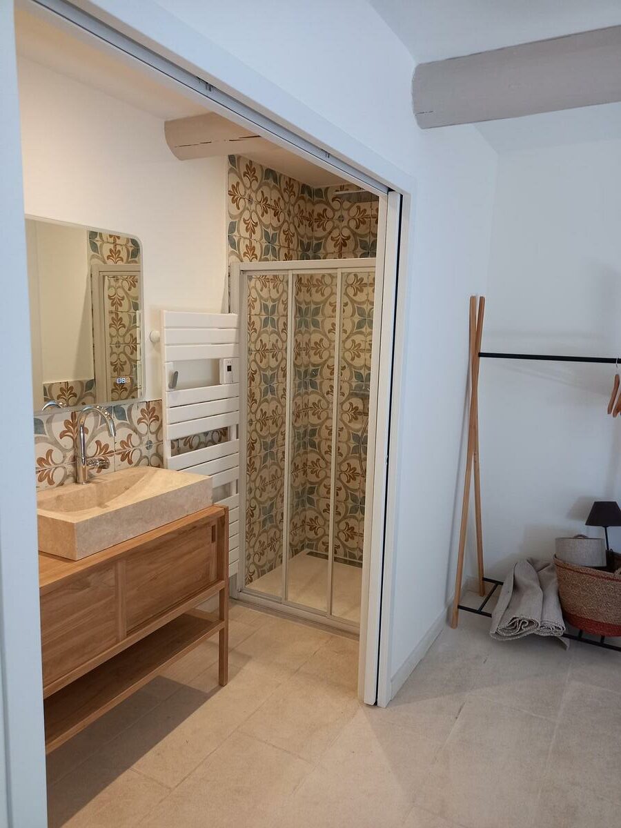 Rénovation de salle de bain et de terrasse à Carpentras (84)