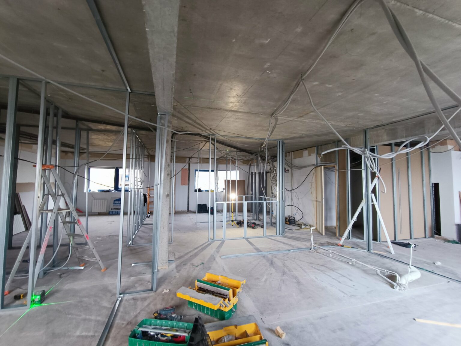 Rénovation de bureaux à Fougères (35)