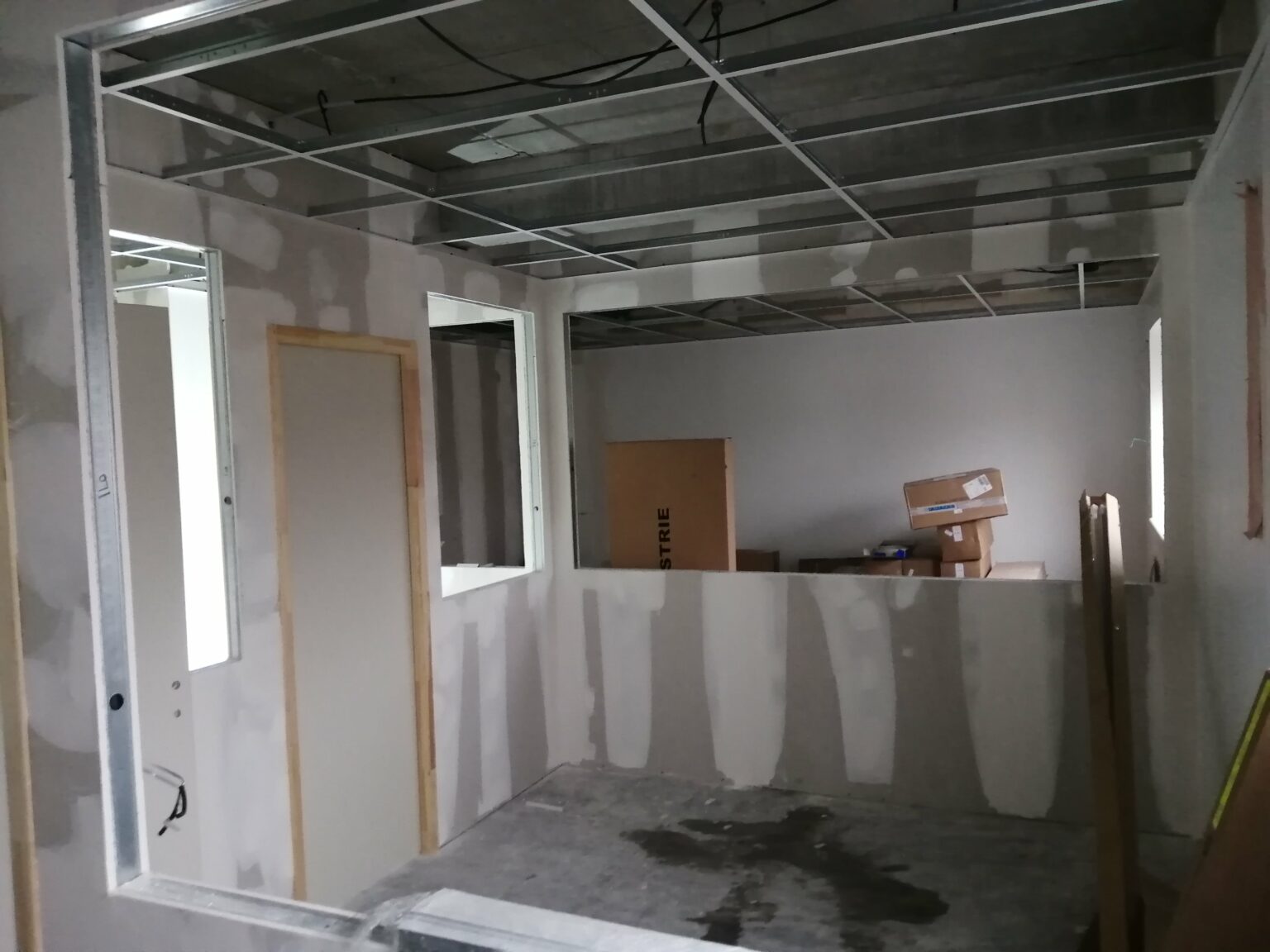 Rénovation de bureaux à Fougères (35)