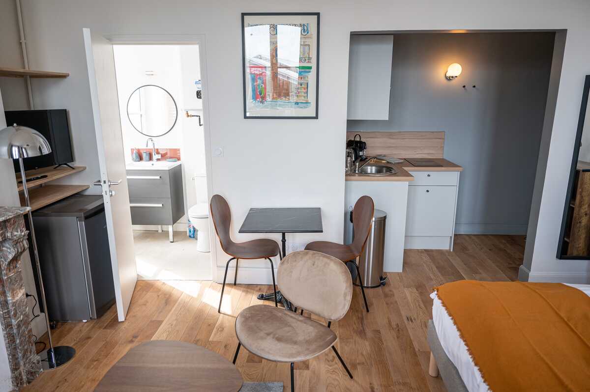 Rénovation d'un immeuble de 12 appartements à Troyes : coin cuisine