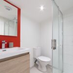 Rénovation d'un immeuble avec créations de 5 appartements à Jasseron : salle de bain