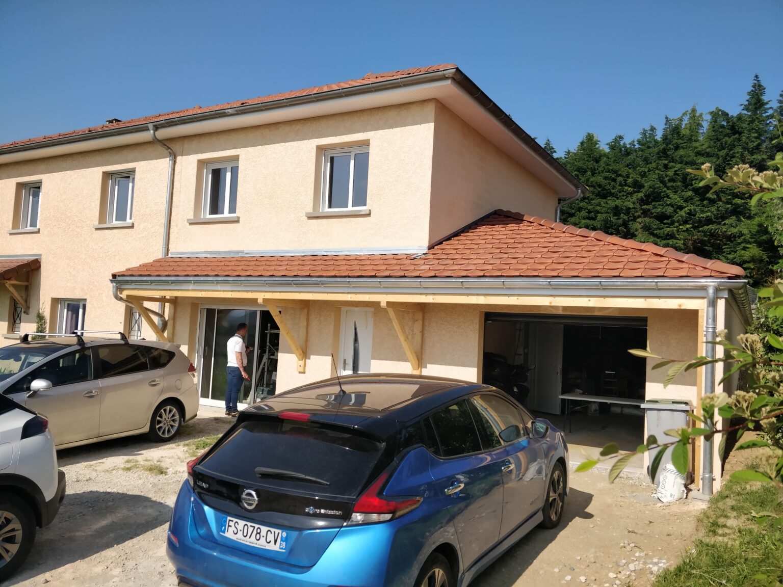Transformation d’un garage en studio et agrandissement de maison à Biol (38)