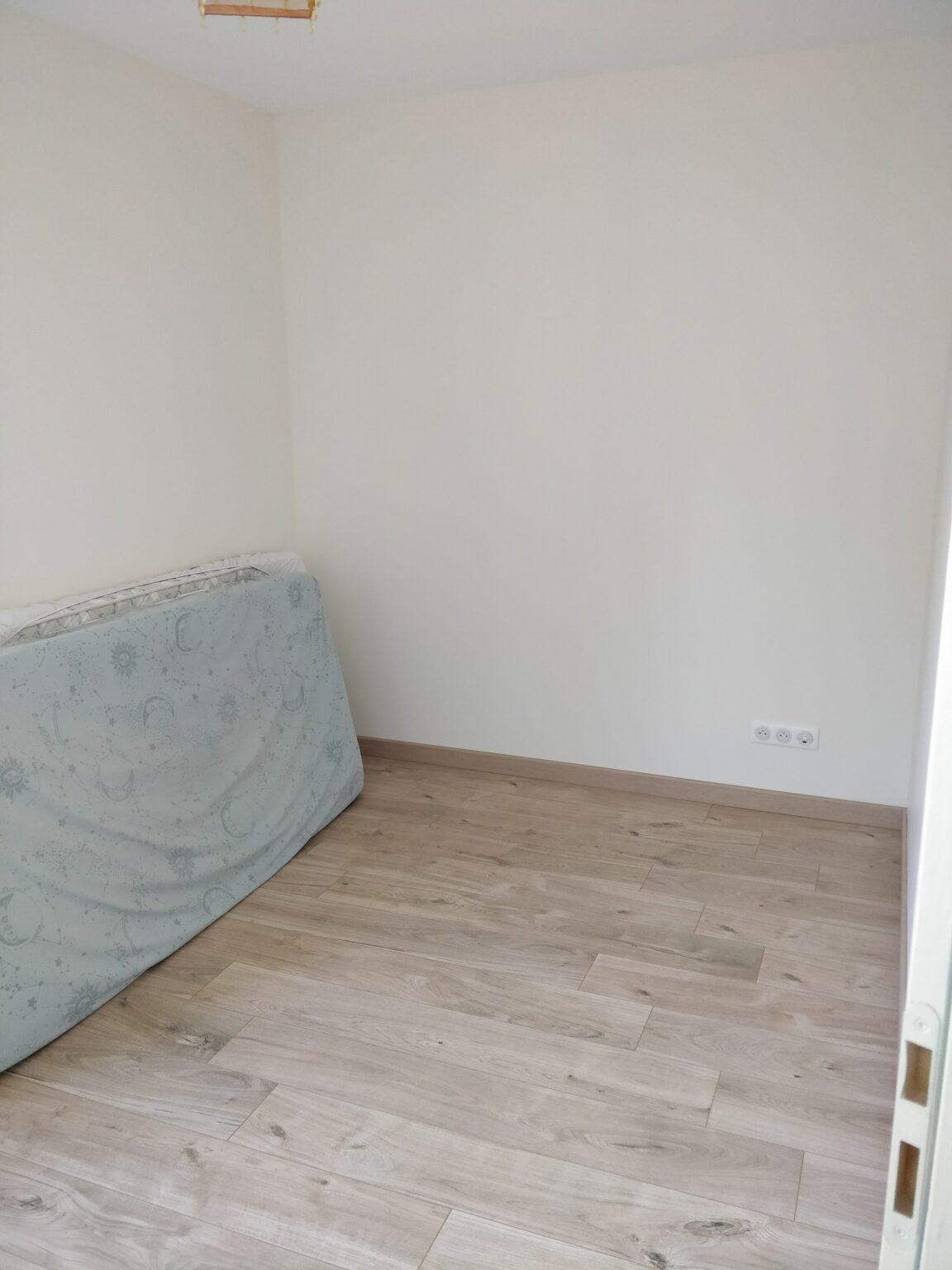 Transformation d’un garage en studio et agrandissement de maison à Biol (38)