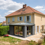 Extension de maison à Chavenay (78) : façade après travaux