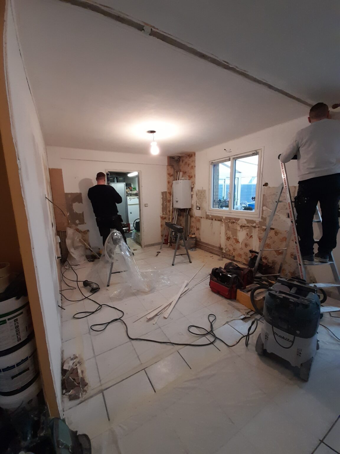 Travaux préparatoires dans une cuisine à Quesnoy-sur-Deûle (59)
