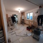 Travaux préparatoires dans une cuisine à Quesnoy-sur-Deûle (59) - cuisine en cours de rénovation