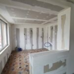 Rénovation de maison en appartements à La Flèche (72) - cuisine en cours de rénovation