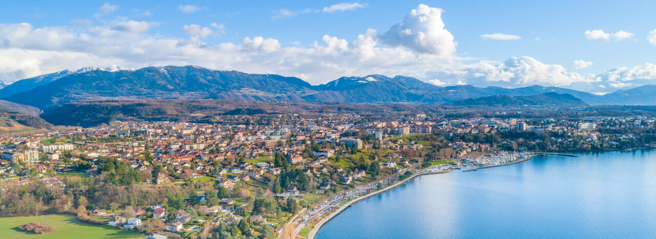 Thonon-depuis-plage-municipale_72dp_header-illico_1920x700