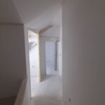 Aménagement de combles à Mouvaux (59) - mise en peinture du couloir