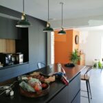 Extension de maison à Faverolles (28) - cuisine noire