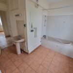 Rénovation totale d'un appartement à Brest : salle de bain avant travaux
