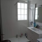 Rénovation d'un appartement à Plouhinec par illiCO travaux Lorient : salle de bain