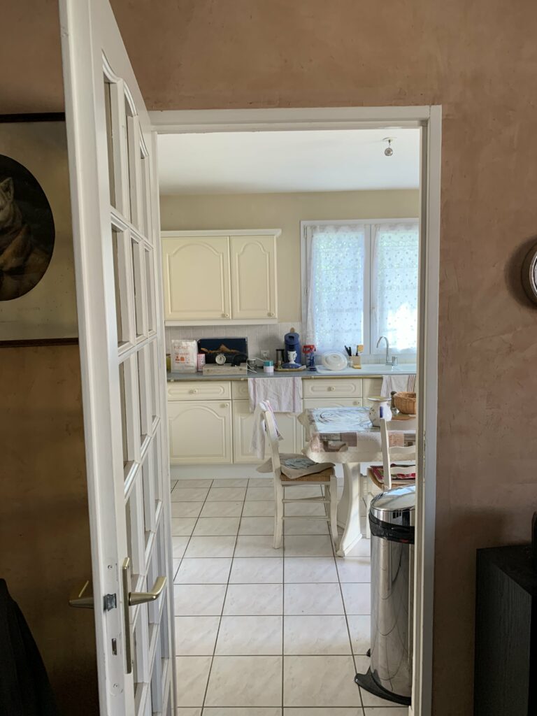 Rénovation complète de maison à Pessac (33) - cuisine avant travaux