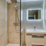 Rénovation d’un appartement à Collonges-sous-Salève (74) - salle de bain moderne
