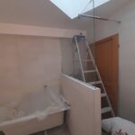 Rénovation d’une salle de bain à Quesnoy-sur-Deûle (59) - baignoire et cloison