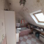 Rénovation complète d’une salle de bain à Comines (59) - pièce avant travaux