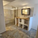 Rénovation de salle de bain à Lagnes (84) - grande salle de bain neuve