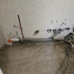 Rénovation de salle de bain à Lagnes (84) - espace douche avant travaux