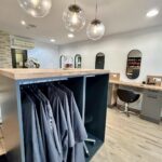 Rénovation d’un salon de coiffure à Montereau-Fault-Yonne (77) - espace rangement