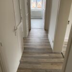 Rénovation d’un appartement à Munster (68) - couloir desservant chambre et pose d'un nouveau parquet