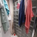 Rénovation d’une salle de bain à Saint-André-Lez-Lille (59) - coin douche avant travaux