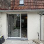 Rénovation de maison à Croix (59) - baie vitrée vue extérieure