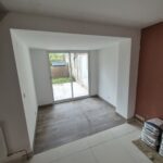 Rénovation de maison à Croix (59) - installation nouvelle baie vitrée