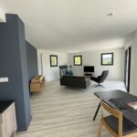 rénovation d'une maison à Dimizieu par illiCO travaux Bourgoin-Jallieu : salon