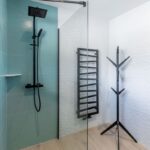 rénovation d'une maison à Grabels par illiCO travaux Montpellier Nord : douche