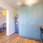 Rénovation complète d'appartement réalisée à Bordeaux par l'agence illiCO travaux Villenave-d'Ornon - Cuisine 4